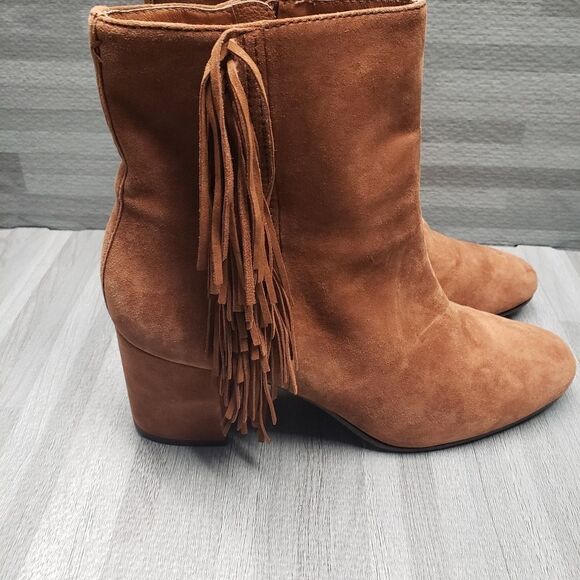 Frye    - Picture 1 of 6